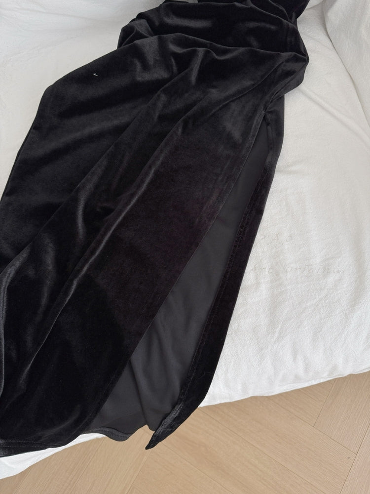 Lace Panel Velvet Midi Dress