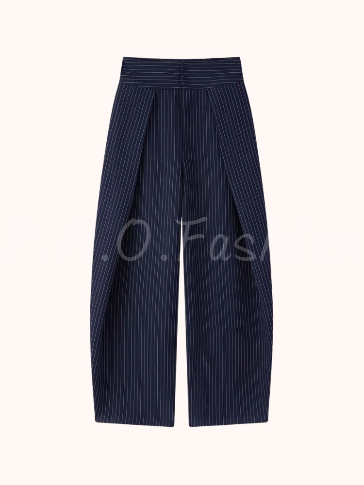 Low-Rise Flared Tailored Pants
