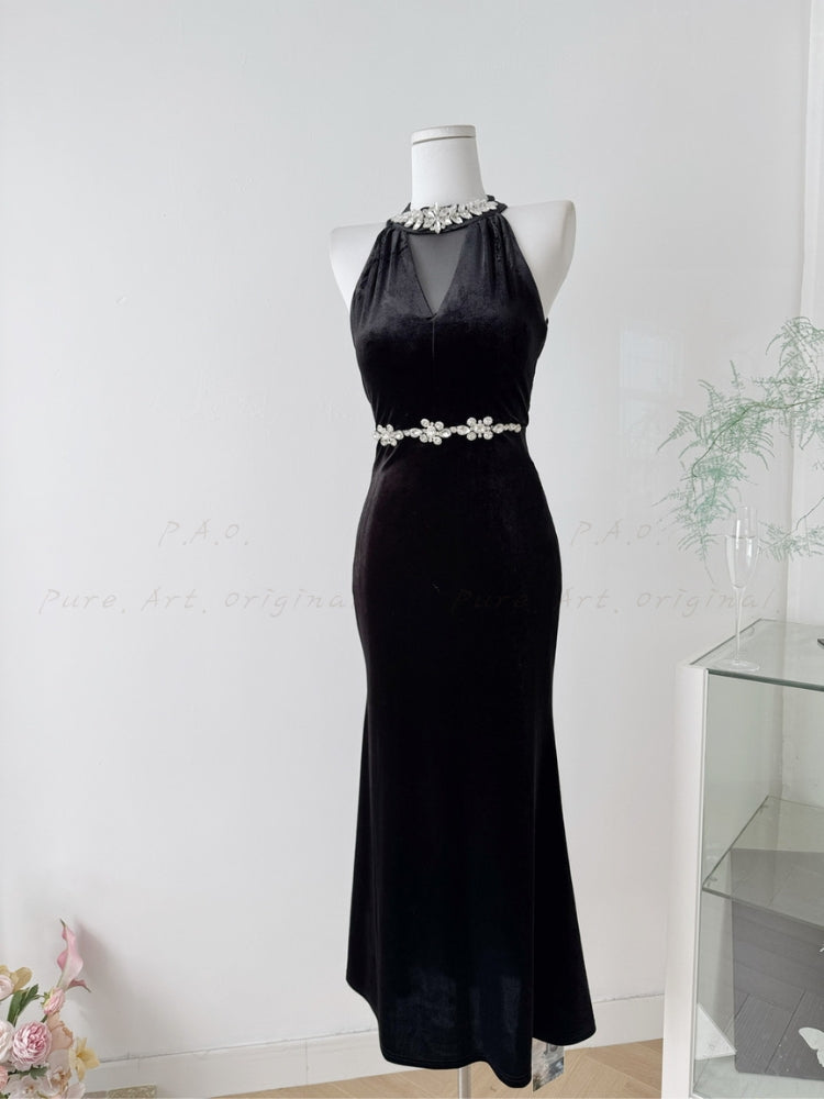 Velvet Halter V-Neck Midi Dress