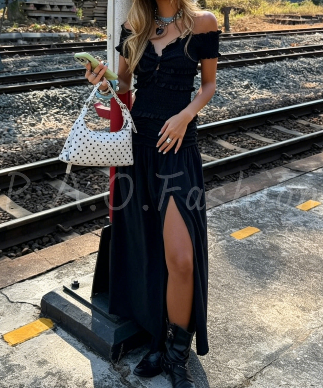 Off-Shoulder Ruched Maxi Dress[Available Now]