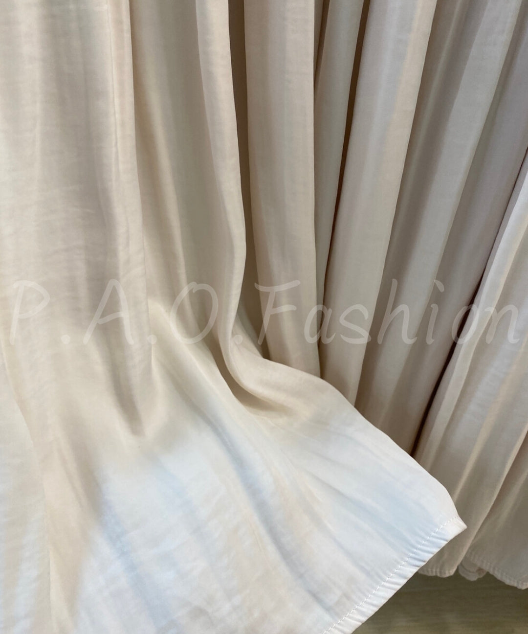 High-Waisted Pleated Maxi Skirt[Available Now]
