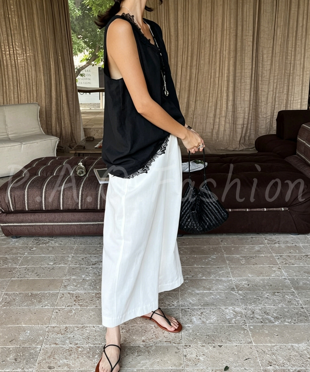 Lace Trim V-Neck Tencel Linen-Blend Top[Available Now]