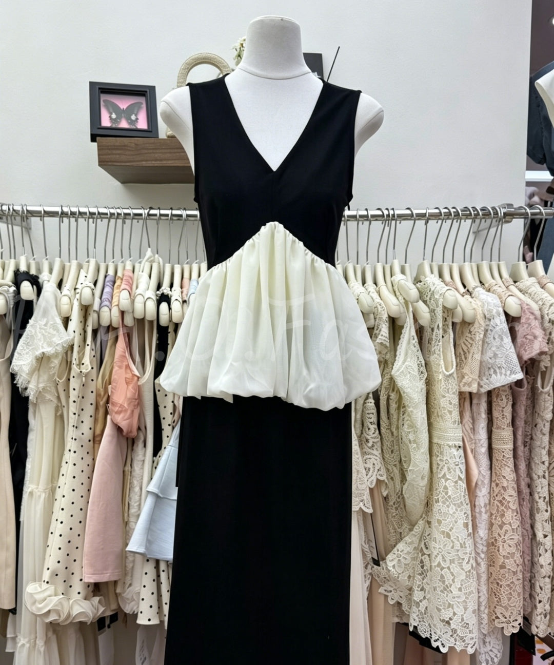 Black & White Contrast Peplum Top & Straight Skirt Set