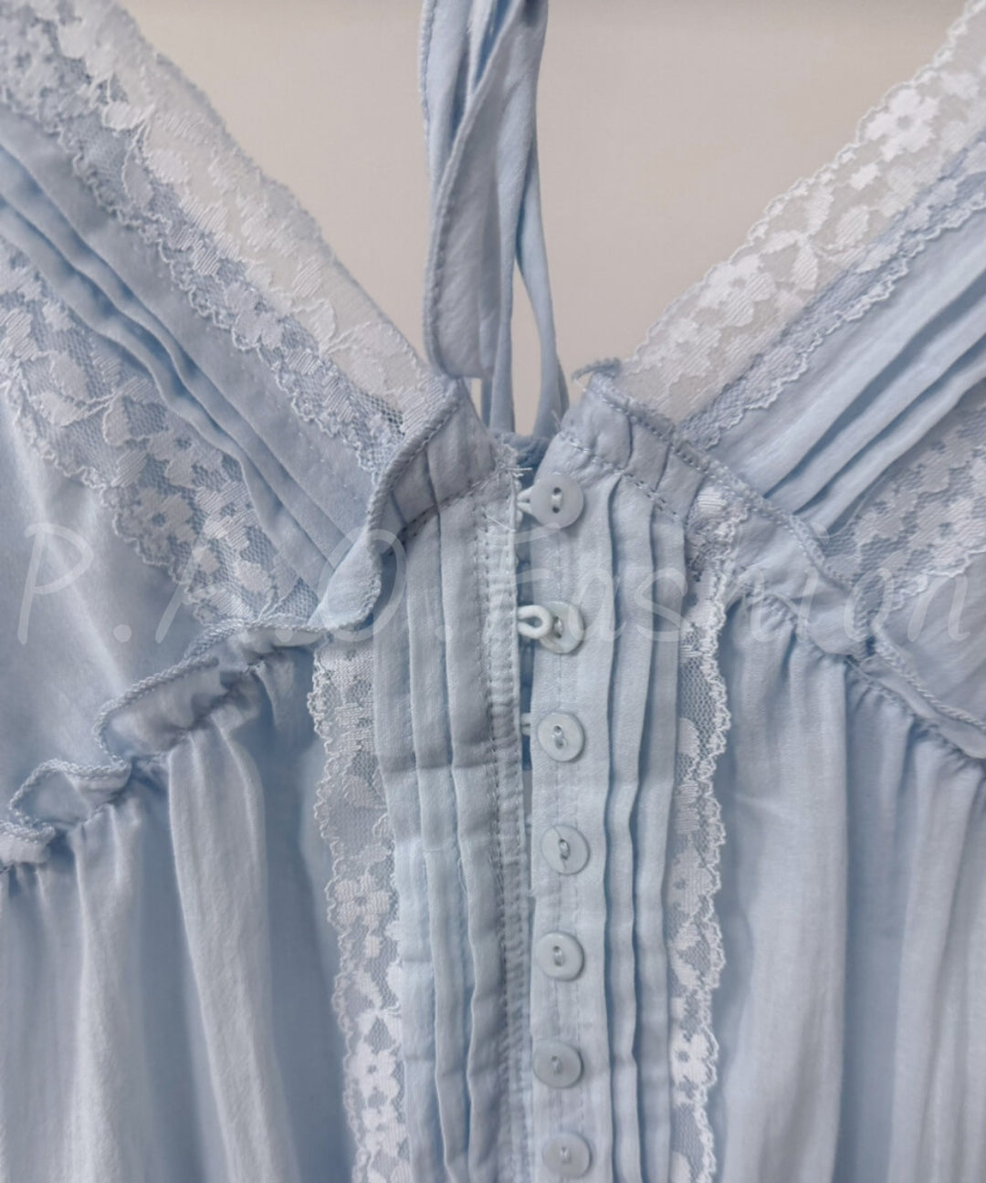 Lace Trim Cropped Blouse[Available Now]