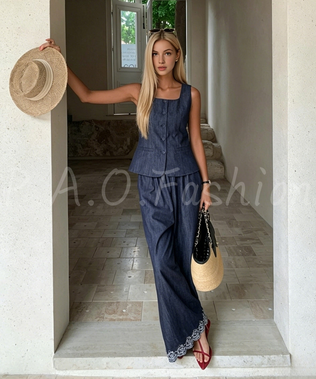 Lace Square-Neck Vest + Wide-Leg Pants Set[Available Now]