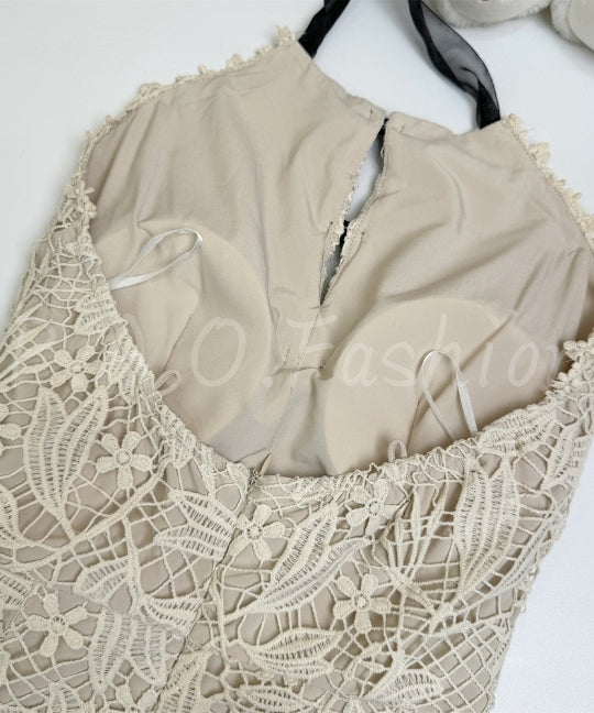 Halter Lace Bow Bodycon Dress