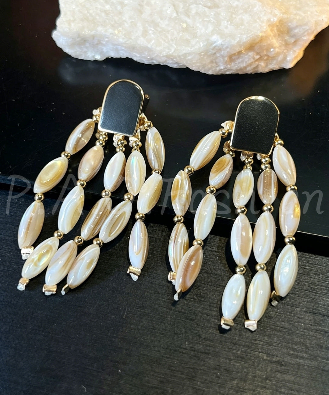 Natural Shell Tassel Earrings