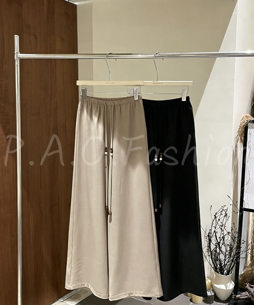 Draped Wide-Leg Pants with Beaded Drawstring[Available Now]